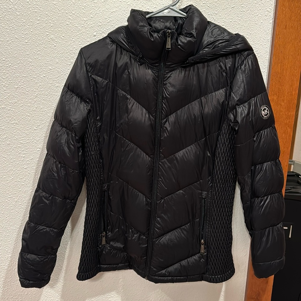 MICHAEL KORS black jacket. Size medium, great condition